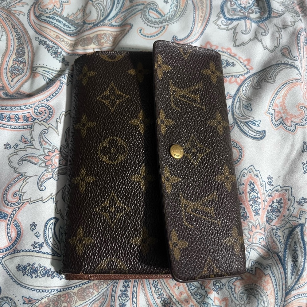 Vintage LV authentic passport wallet